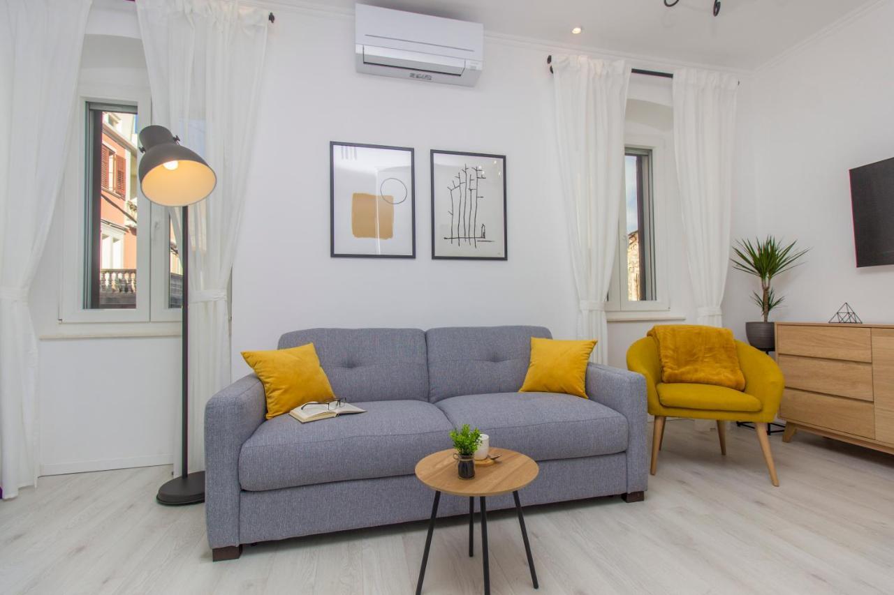Apartment Ena ,City Center Šibenik Exterior foto